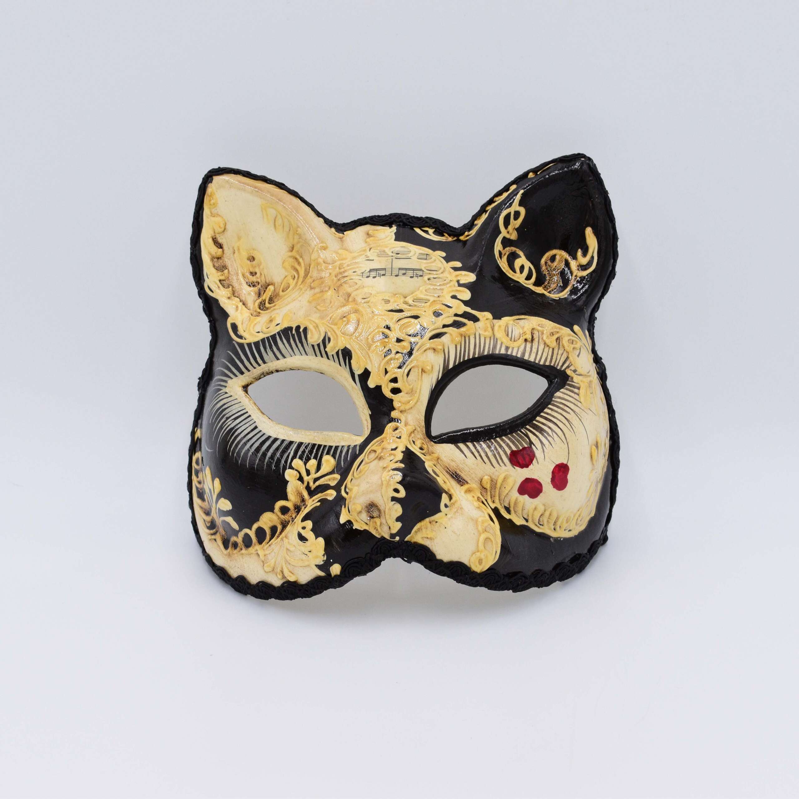 Maschera Gatto con decorazione “love me” e rifinitura in foglia oro –  Laguna Maschere Veneziane